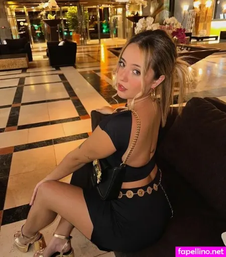 Aricedress OnlyFans Thumbnail #0N0mgp0ffE