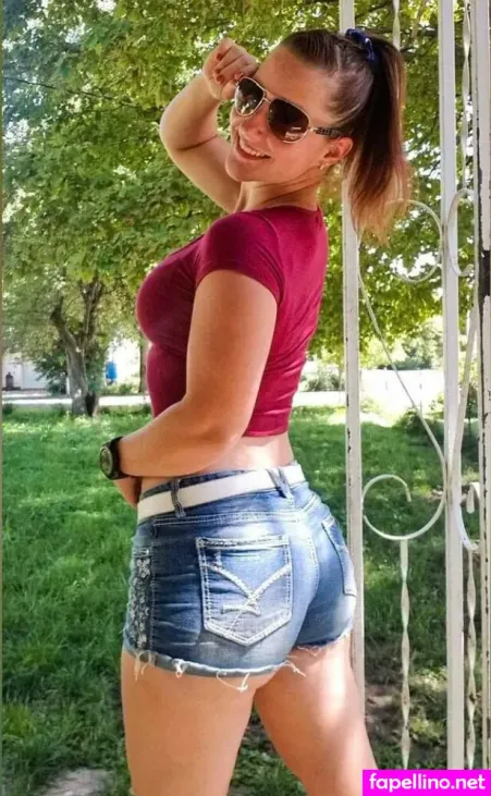 Ariel Carl OnlyFans Thumbnail #CkYZncdXuH