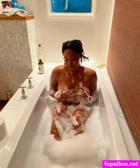 Ariel Cosmo OnlyFans Thumbnail #Btu0EFKlIq