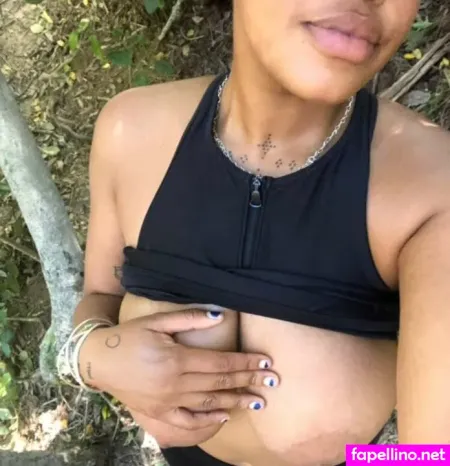 Ariel Cosmo OnlyFans Thumbnail #I0ix1XD5uL