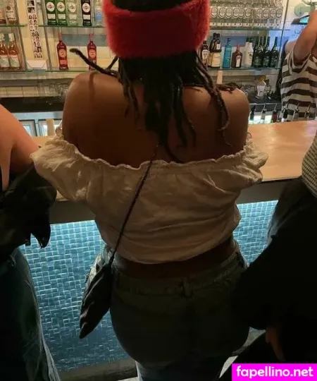 Ariel Cosmo OnlyFans Thumbnail #OhrqkThKOh