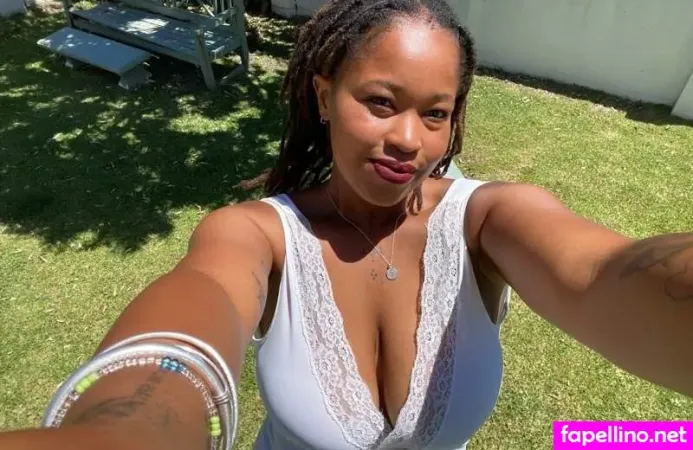 Ariel Cosmo OnlyFans Thumbnail #jrSIVMfZFc