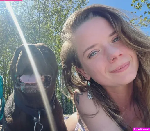 Ariel Fleury OnlyFans Thumbnail #6SyHWDm9Fi