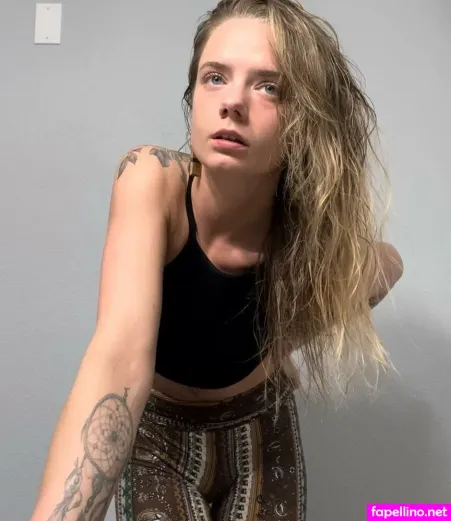 Ariel Fleury OnlyFans Thumbnail #DTG5UfhZBm