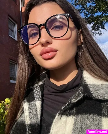 Ariel Juicy Ass OnlyFans Thumbnail #QsQISfL0nH