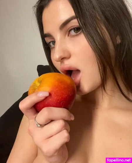 Ariel Juicy Ass OnlyFans Thumbnail #SMafqbgVmG