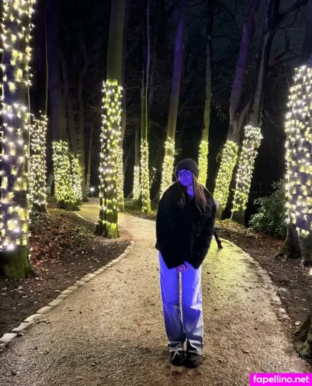 Ariel Juicy Ass OnlyFans Thumbnail #sZDI0k6wJ8