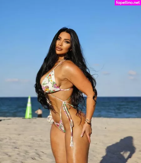 Ariel Ramage OnlyFans Thumbnail #0MRVrUgVcA