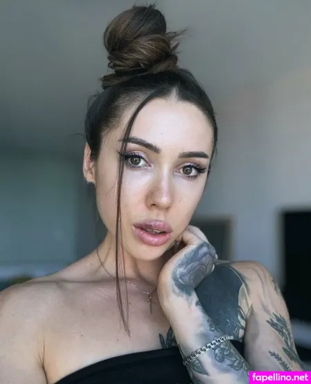 Ariel Wet OnlyFans Thumbnail #fZClO6GBWc