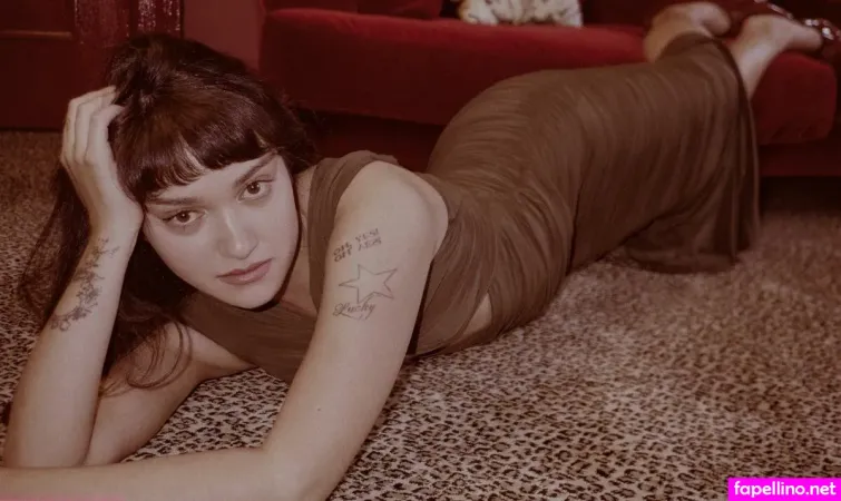 Ariela Barer OnlyFans Thumbnail #JFnQM2UmRy