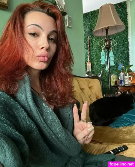 Arieldemure 1 OnlyFans Thumbnail #5yMVGPquNt