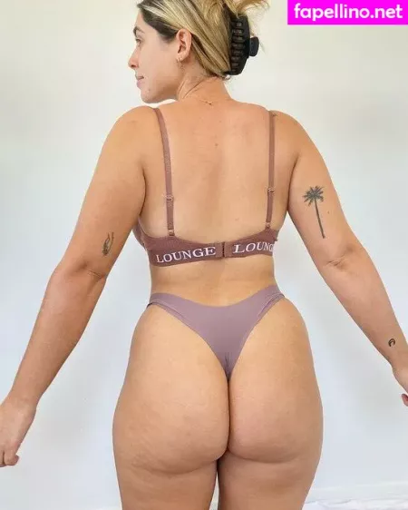 Ariella Nyssa OnlyFans Thumbnail #2oPiWevOXc