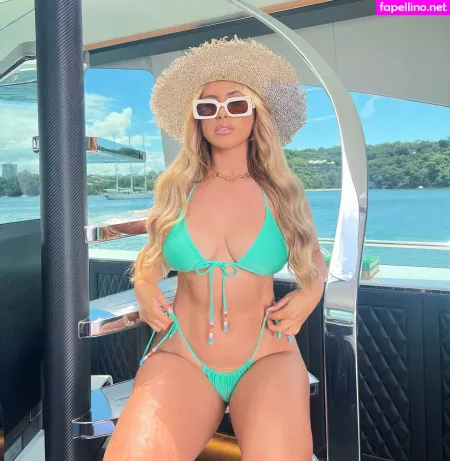 Ariella Nyssa OnlyFans Thumbnail #OWi9cpLWlG