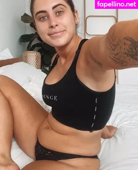 Ariella Nyssa OnlyFans Thumbnail #Ua7eLkos0W