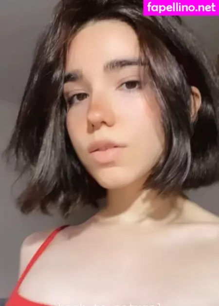 Arielle Maxine OnlyFans Thumbnail #J66BN9Zbdz