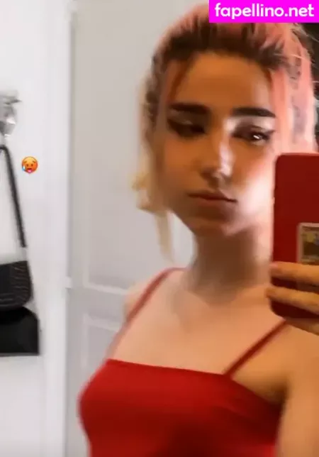 Arielle Maxine OnlyFans Thumbnail #PzMj2yya9d