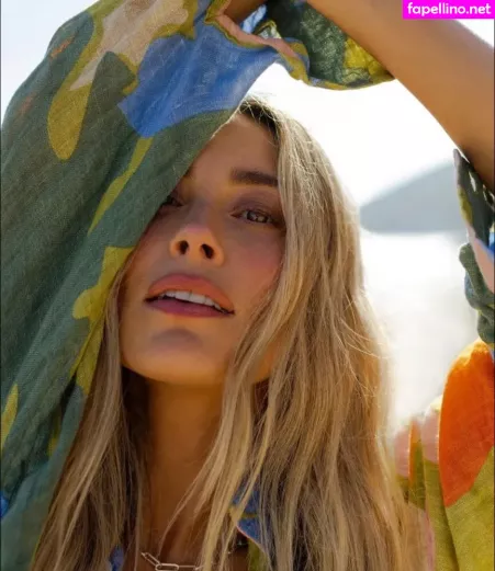 Arielle Vandenberg OnlyFans Thumbnail #c7iC2kfXon