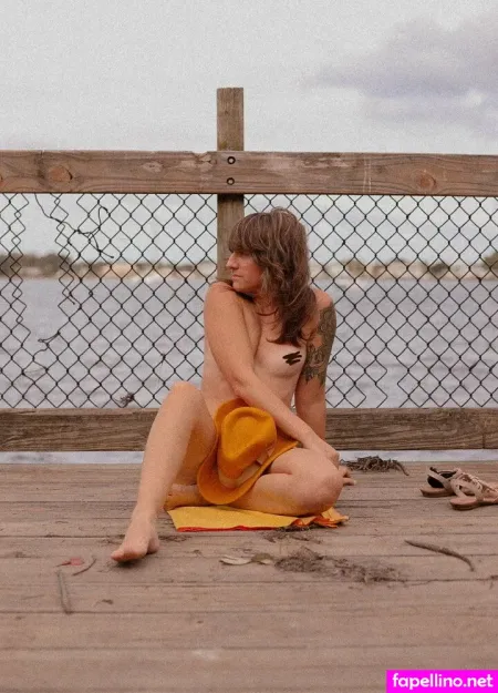 Ariellescarcella OnlyFans Thumbnail #TsurLdJI1n