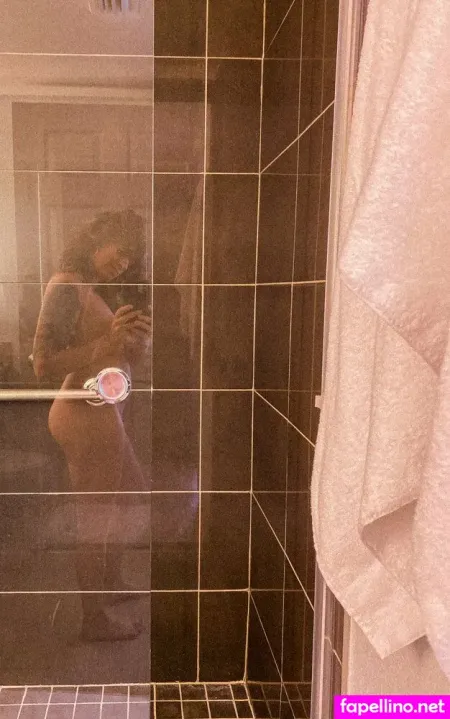 Ariellescarcella OnlyFans Thumbnail #bgopOXh8rO