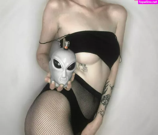 Arielmurrr OnlyFans Thumbnail #4pAqcc2hM0