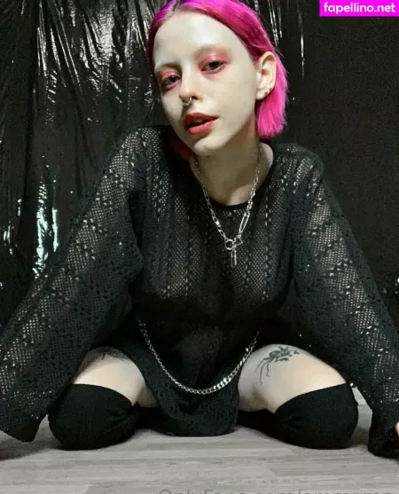 Arielmurrr OnlyFans Thumbnail #YNAwAMWYYr