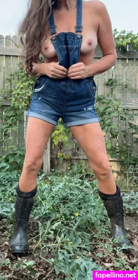 Arielswallows OnlyFans Thumbnail #3LQ0x3lCaO