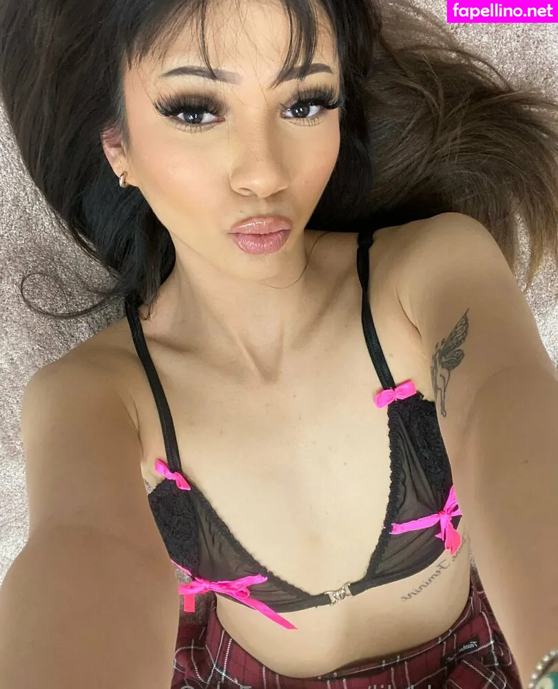 arialiu, ariiadam, ariiadams, lilybloomxoxo Nude Leaked OnlyFans Photo #noIb2tSF51