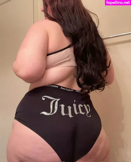 Ariibabyy21 OnlyFans Thumbnail #w8LHo3Jf6Q