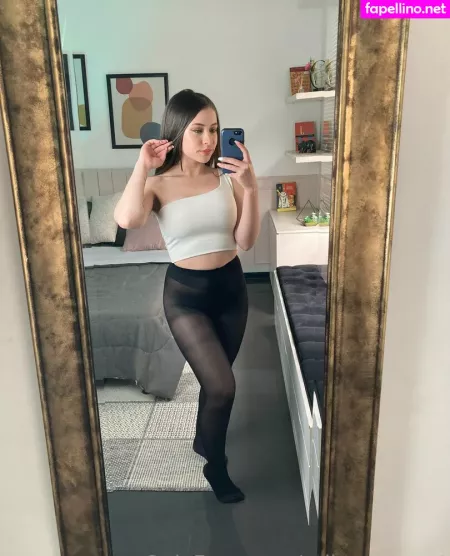 Arimonserratfree OnlyFans Thumbnail #3G4wUFtnqg