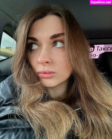 Arina Berdnikova OnlyFans Thumbnail #52mftmchA1