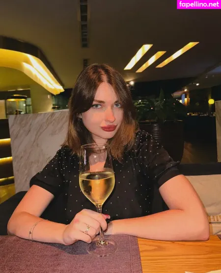 Arina Berdnikova OnlyFans Thumbnail #JuTwXscxJH