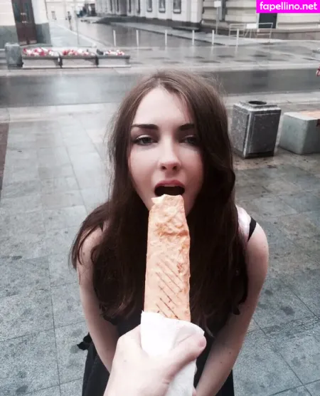 Arina Berdnikova OnlyFans Thumbnail #OymZevTpUb