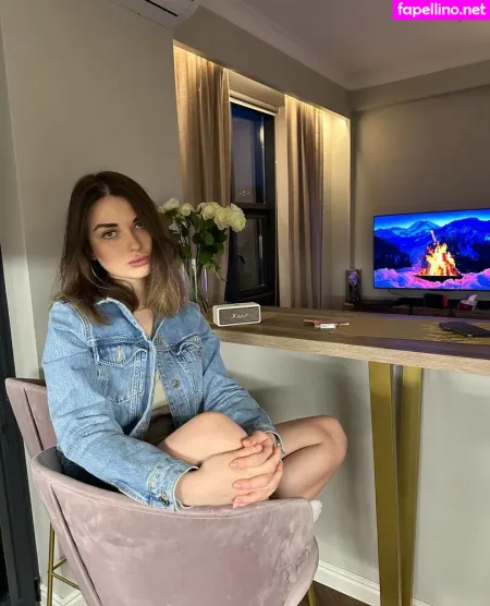 Arina Berdnikova OnlyFans Thumbnail #QMzz8myuE3
