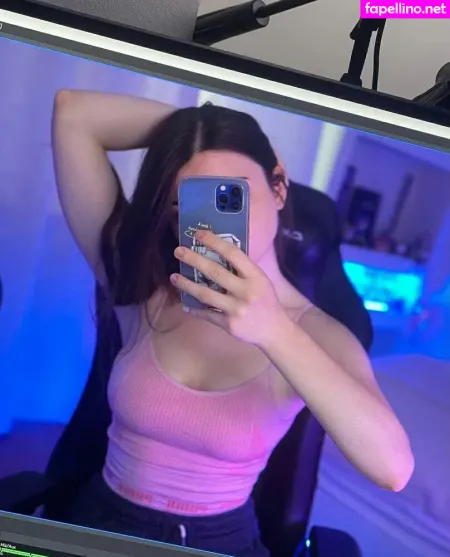 Arina Berdnikova OnlyFans Thumbnail #YEqLpGOuti