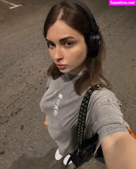 Arina Berdnikova OnlyFans Thumbnail #giF6oUYRwF