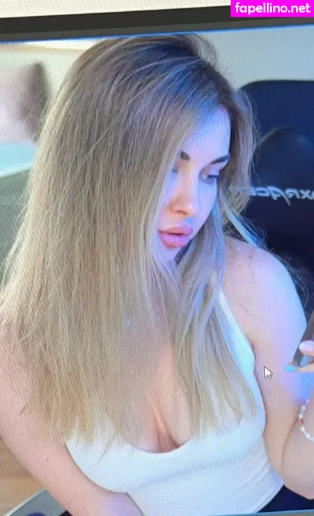 Arina Berdnikova OnlyFans Thumbnail #nIi4Rs3T4m