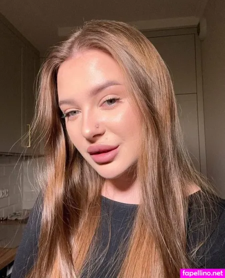 Arina Hot OnlyFans Thumbnail #UHayXOtJVc