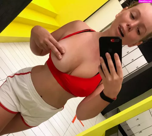 Arina Makarova OnlyFans Thumbnail #oscIQJyZVf