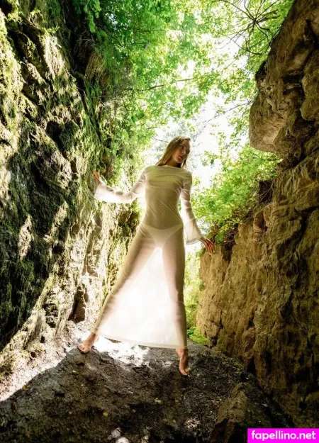 Arina Shestova OnlyFans Thumbnail #SWlxrJCmj7