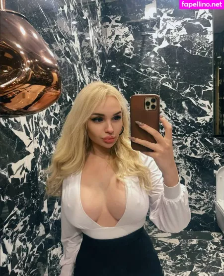 Arina Sl OnlyFans Thumbnail #CTwXy8rgbm