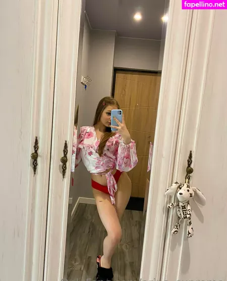 Arina Supreme OnlyFans Thumbnail #XDOVTG8kAc