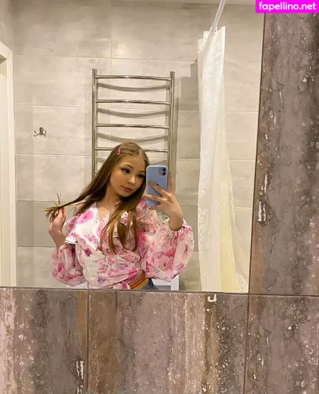 Arina Supreme OnlyFans Thumbnail #sds23fkLef