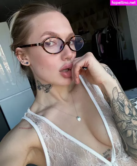 Arinawhynot OnlyFans Thumbnail #c1dja7k3TH