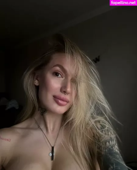 Arinawhynot OnlyFans Thumbnail #xcPgOk2pN2