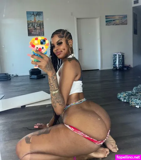 Ariocean 2 OnlyFans Thumbnail #UDBdXzFmju