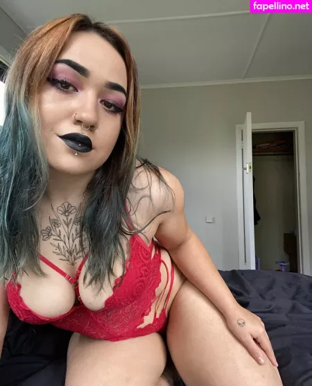 Ariquxeen OnlyFans Thumbnail #n0RBQbFYEL