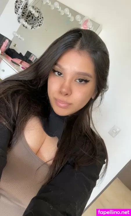 Ariristorm 1 OnlyFans Thumbnail #sR2FX3zmef