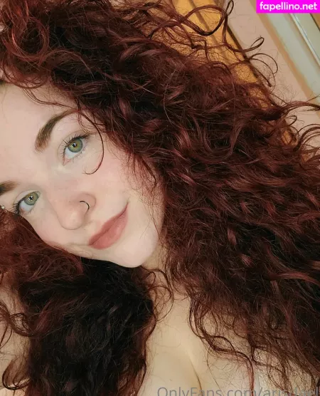 Arisdael 1 OnlyFans Thumbnail #31i1Y0NzAK
