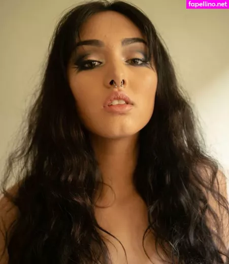 Arivalilith OnlyFans Thumbnail #GgouO2WCJk