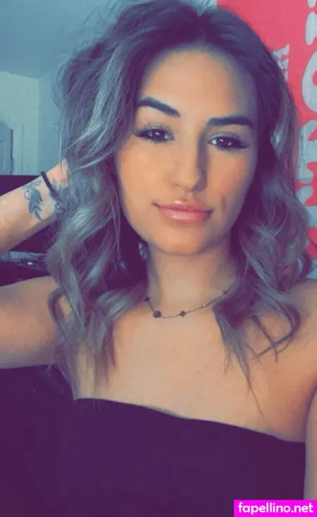 Arleigh Burke OnlyFans Thumbnail #AcKrSK5e6L